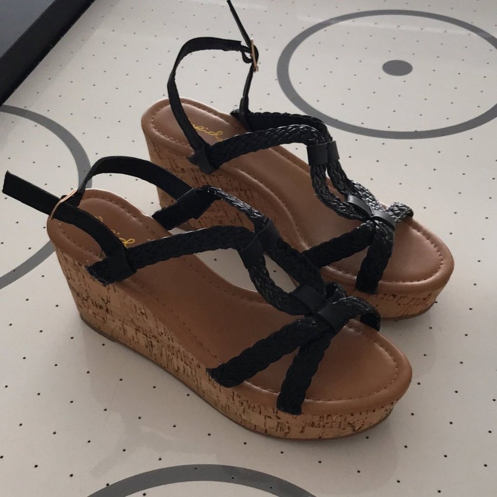 Qupid, Black and Tan, Wedge, Sandal, Size 7, NEW WITHOUT BOX OR TAG